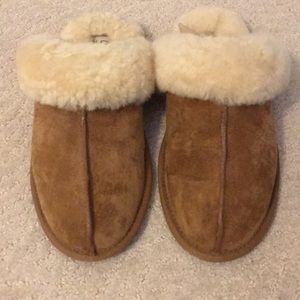 UGG Scuffette II Slippers